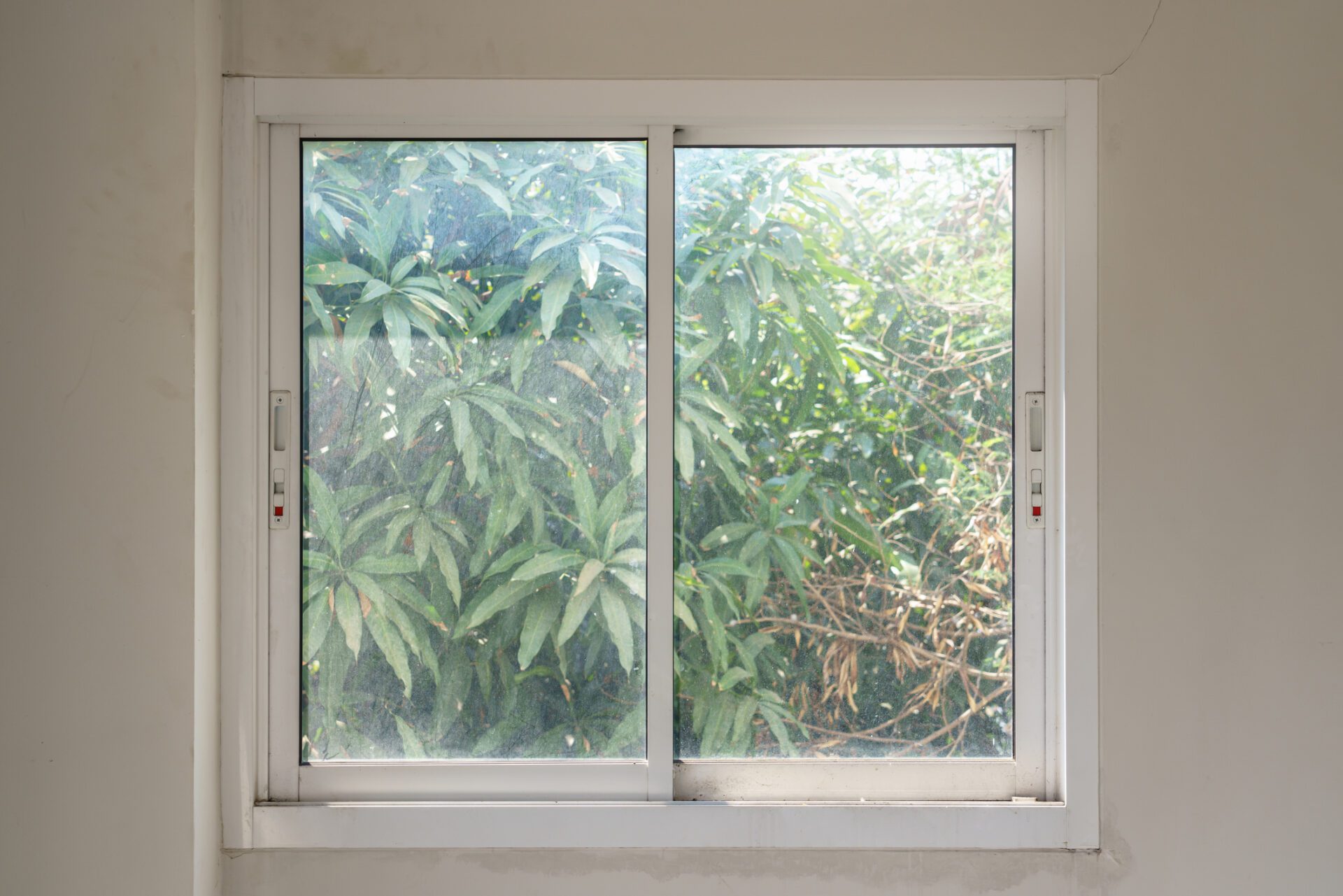 Sliding glass window Sliding Windows